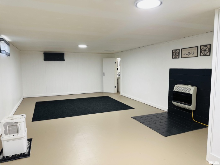510 MORGAN Street, Anna, Illinois 62906-0000, 2 Bedrooms Bedrooms, 0 ,1 BathroomBathrooms,Residential,For Sale,MORGAN,0,RMAEB458753