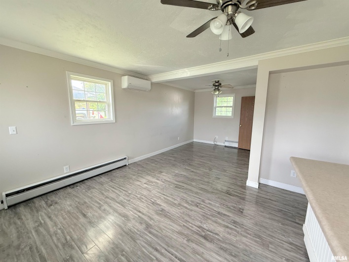 1002 ELM Street, Marion, Illinois 62959, 2 Bedrooms Bedrooms, 0 ,1 BathroomBathrooms,Residential,For Sale,ELM,0,RMAEB458771