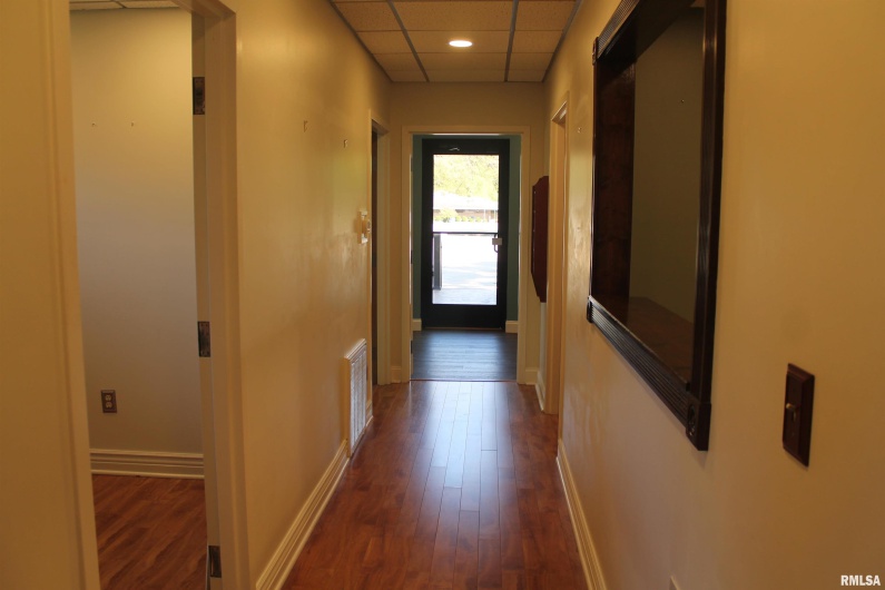 1160 CEDAR Court, Carbondale, Illinois 62901, 0 , 0 ,0,Commercial Sale,For Sale,CEDAR,0,RMAEB458776