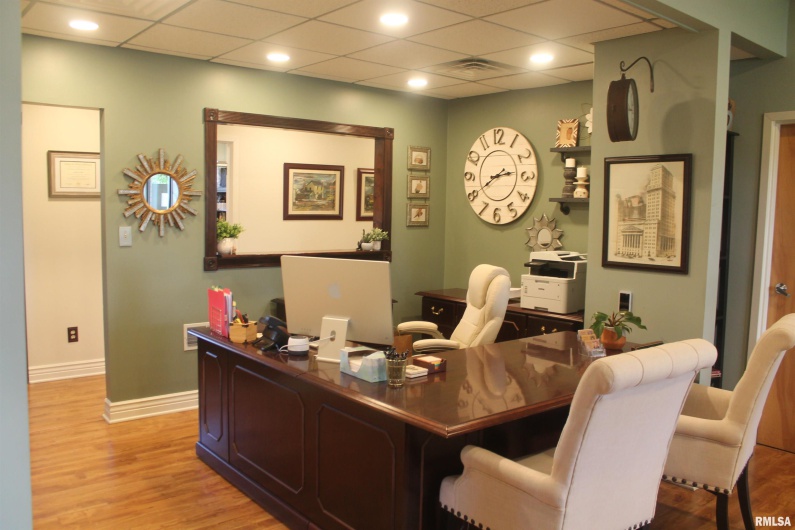 1160 CEDAR Court, Carbondale, Illinois 62901, 0 , 0 ,0,Commercial Sale,For Sale,CEDAR,0,RMAEB458776