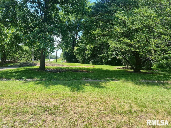 319 HIGH Street, Mound City, Illinois 62963, 4 Bedrooms Bedrooms, 0 ,2 BathroomsBathrooms,Residential,For Sale,HIGH,0,RMAEB458779