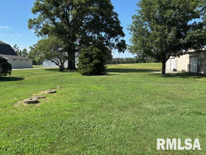 15944 Moellers Road, Marion, Illinois 62959, 2 Bedrooms Bedrooms, 0 ,2 BathroomsBathrooms,Residential,For Sale,Moellers,0,RMAEB458781