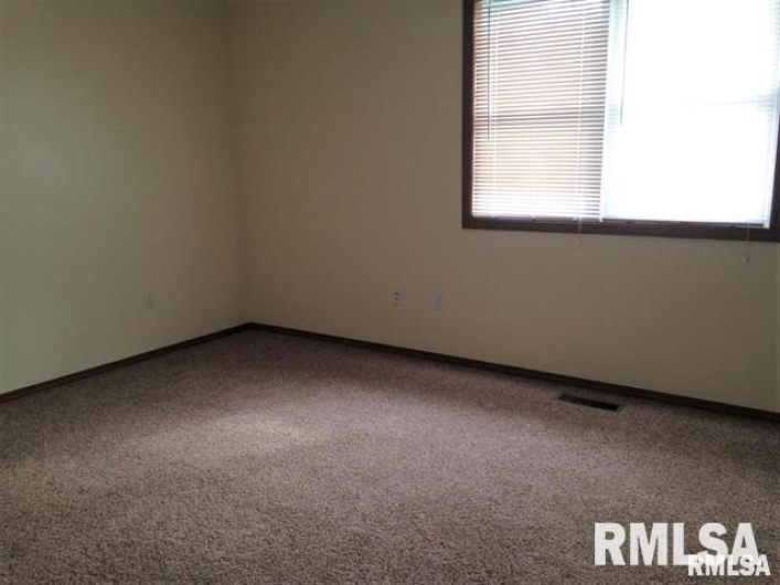 1945 LAKE Road, Murphysboro, Illinois 62966, 0 , 0 ,0,Residential Income,For Sale,LAKE,0,RMAEB457918