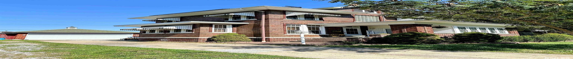 Residential For Sale 404 5TH Street, Johnston City, Illinois 62951, 3 Bedrooms Bedrooms, 0 ,1 BathroomBathrooms,Residential,For Sale,5TH,0,RMAEB458721