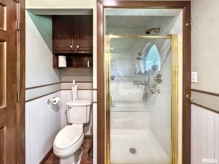 7664 Labrador Lane, Carbondale, Illinois 62901, 5 Bedrooms Bedrooms, 0 ,3 BathroomsBathrooms,Residential,For Sale,Labrador,0,RMAQC4265094