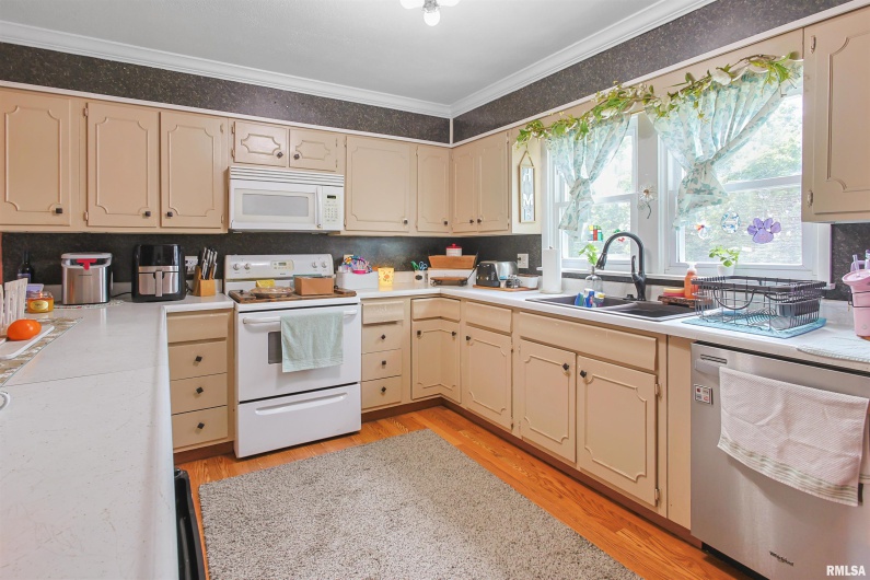 6599 ROUTE 45 Highway, Carrier Mills, Illinois 62917, 3 Bedrooms Bedrooms, 0 ,2 BathroomsBathrooms,Residential,For Sale,ROUTE 45,0,RMAEB458800