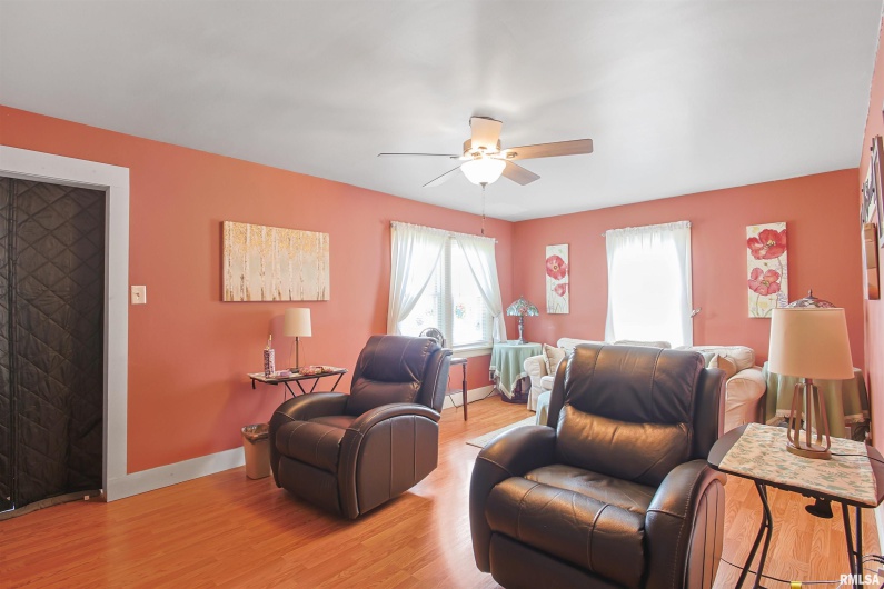 6599 ROUTE 45 Highway, Carrier Mills, Illinois 62917, 3 Bedrooms Bedrooms, 0 ,2 BathroomsBathrooms,Residential,For Sale,ROUTE 45,0,RMAEB458800