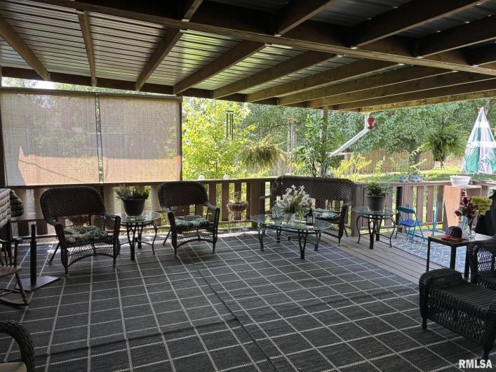 304 Lingale Avenue, Marion, Illinois 62959, 3 Bedrooms Bedrooms, 0 ,3 BathroomsBathrooms,Residential,For Sale,Lingale,0,RMAEB458813