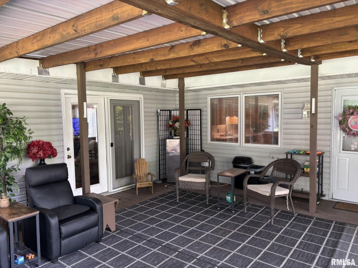 304 Lingale Avenue, Marion, Illinois 62959, 3 Bedrooms Bedrooms, 0 ,3 BathroomsBathrooms,Residential,For Sale,Lingale,0,RMAEB458813