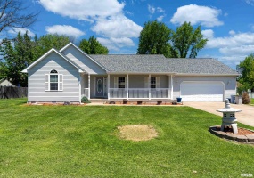 309 EVERGREEN Trail, Herrin, Illinois 62948, 3 Bedrooms Bedrooms, 0 ,2 BathroomsBathrooms,Residential,For Sale,EVERGREEN,0,RMAEB458136