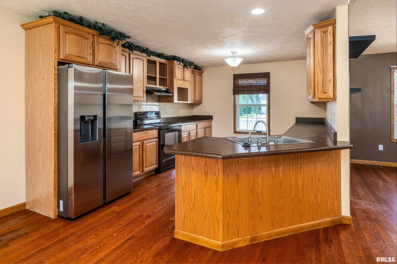 309 EVERGREEN Trail, Herrin, Illinois 62948, 3 Bedrooms Bedrooms, 0 ,2 BathroomsBathrooms,Residential,For Sale,EVERGREEN,0,RMAEB458136
