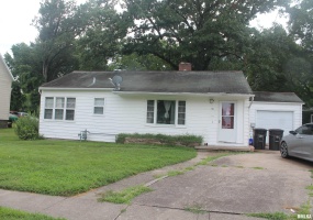 813 JAMES Street, Carbondale, Illinois 62901, 2 Bedrooms Bedrooms, 0 ,1 BathroomBathrooms,Residential,For Sale,JAMES,0,RMAEB458817