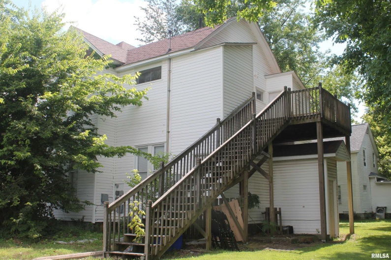 314 ELM Street, Carbondale, Illinois 62901, 0 , 0 ,0,Residential Income,For Sale,ELM,0,RMAEB458825