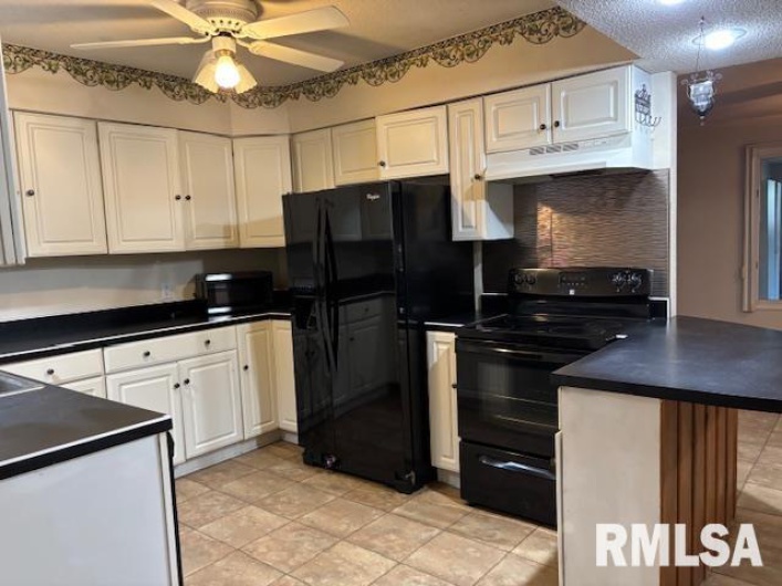 416 PARK Lane, Herrin, Illinois 62948, 4 Bedrooms Bedrooms, 0 ,2 BathroomsBathrooms,Residential,For Sale,PARK,0,RMAEB458823