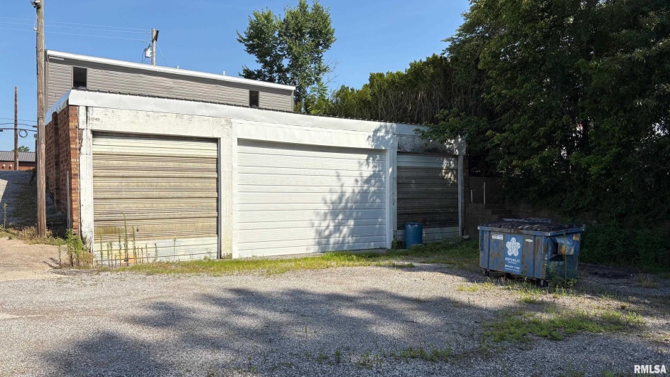 2404 STATE Street, Chester, Illinois 62233, 0 , 0 ,0,Commercial Sale,For Sale,STATE,0,RMAEB458824