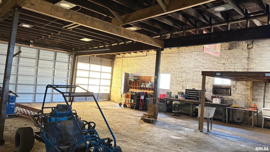 2404 STATE Street, Chester, Illinois 62233, 0 , 0 ,0,Commercial Sale,For Sale,STATE,0,RMAEB458824