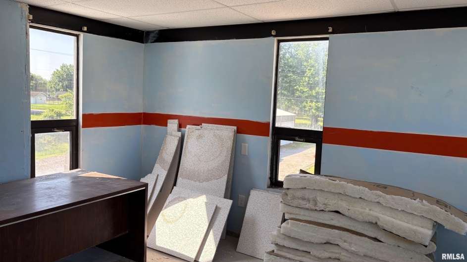 2404 STATE Street, Chester, Illinois 62233, 0 , 0 ,0,Commercial Sale,For Sale,STATE,0,RMAEB458824