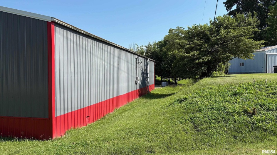 2404 STATE Street, Chester, Illinois 62233, 0 , 0 ,0,Commercial Sale,For Sale,STATE,0,RMAEB458824
