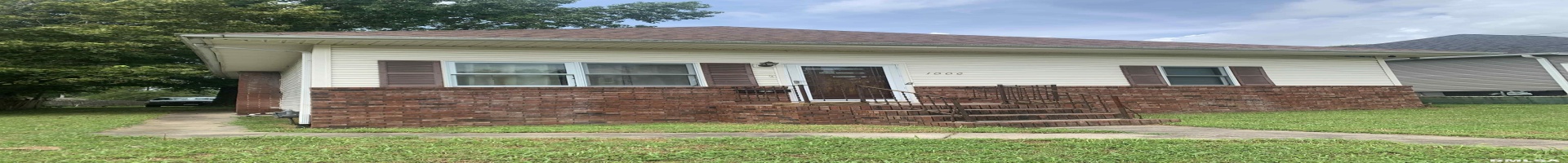 Residential For Sale 1006 Gent Avenue, Johnston City, Illinois 62951, 3 Bedrooms Bedrooms, 0 ,1 BathroomBathrooms,Residential,For Sale,Gent,0,RMAEB458831