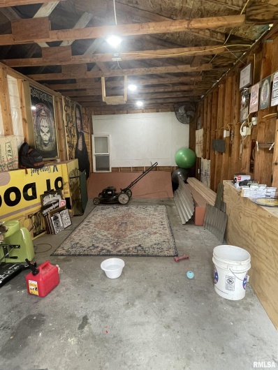 602 LOGAN Street, Carbondale, Illinois 62901, 2 Bedrooms Bedrooms, 0 ,1 BathroomBathrooms,Residential,For Sale,LOGAN,0,RMAEB458589