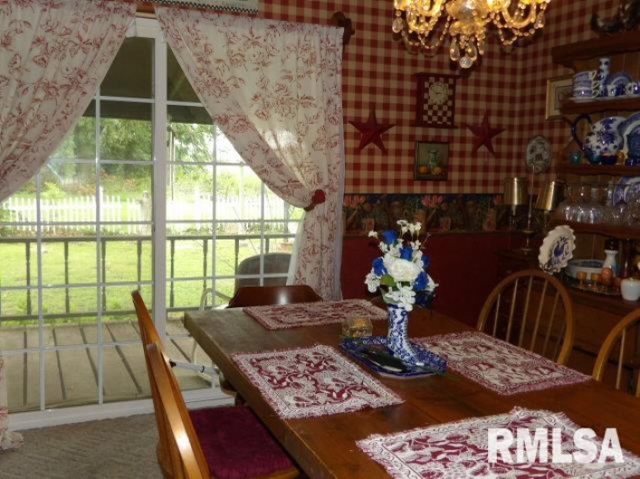 600 Panama Street, Eldorado, Illinois 62930, 3 Bedrooms Bedrooms, 0 ,1 BathroomBathrooms,Residential,For Sale,Panama,0,RMAEB458836