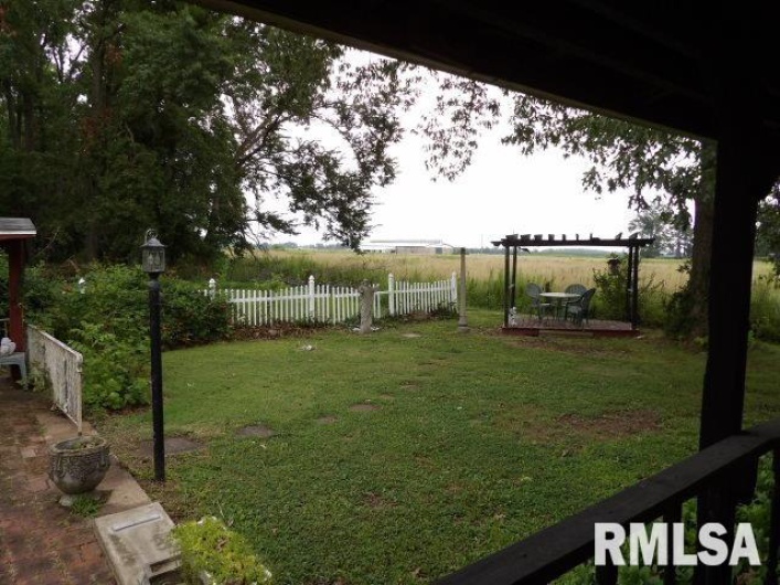 600 Panama Street, Eldorado, Illinois 62930, 3 Bedrooms Bedrooms, 0 ,1 BathroomBathrooms,Residential,For Sale,Panama,0,RMAEB458836