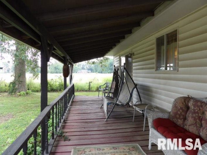 600 Panama Street, Eldorado, Illinois 62930, 3 Bedrooms Bedrooms, 0 ,1 BathroomBathrooms,Residential,For Sale,Panama,0,RMAEB458836