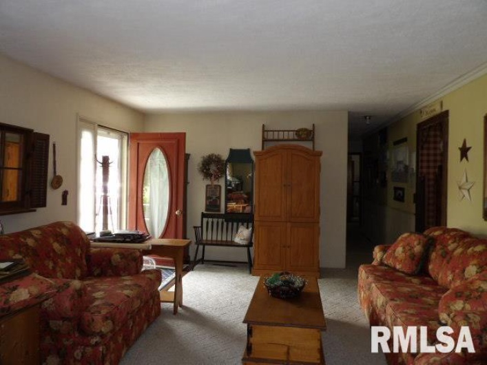 600 Panama Street, Eldorado, Illinois 62930, 3 Bedrooms Bedrooms, 0 ,1 BathroomBathrooms,Residential,For Sale,Panama,0,RMAEB458836