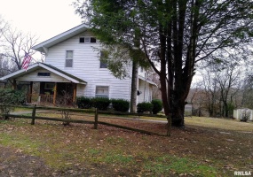 18 Old Golconda Road, Golconda, Illinois 62938, 4 Bedrooms Bedrooms, 0 ,1 BathroomBathrooms,Residential,For Sale,Old Golconda,0,RMAEB458845