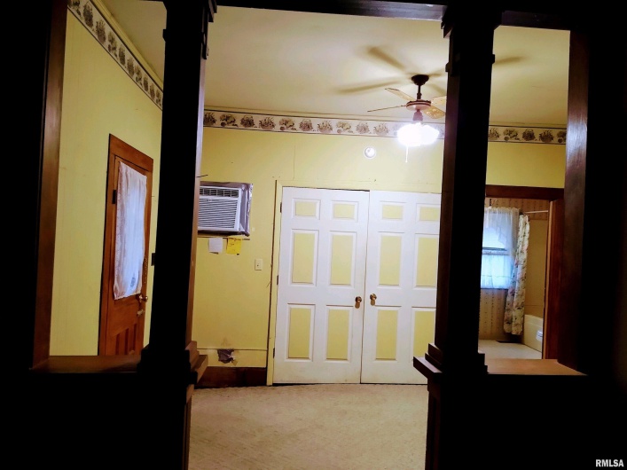 18 Old Golconda Road, Golconda, Illinois 62938, 4 Bedrooms Bedrooms, 0 ,1 BathroomBathrooms,Residential,For Sale,Old Golconda,0,RMAEB458845