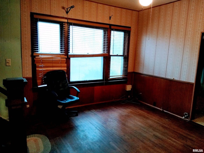 18 Old Golconda Road, Golconda, Illinois 62938, 4 Bedrooms Bedrooms, 0 ,1 BathroomBathrooms,Residential,For Sale,Old Golconda,0,RMAEB458845