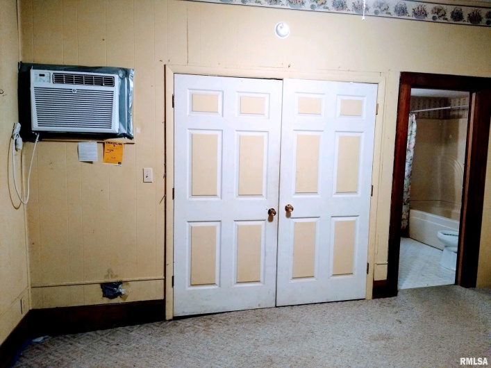 18 Old Golconda Road, Golconda, Illinois 62938, 4 Bedrooms Bedrooms, 0 ,1 BathroomBathrooms,Residential,For Sale,Old Golconda,0,RMAEB458845