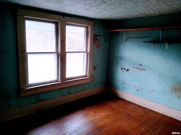 18 Old Golconda Road, Golconda, Illinois 62938, 4 Bedrooms Bedrooms, 0 ,1 BathroomBathrooms,Residential,For Sale,Old Golconda,0,RMAEB458845