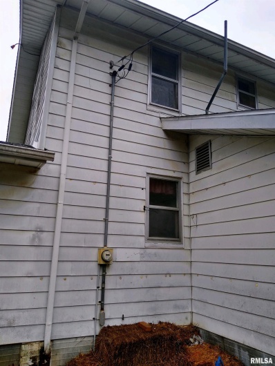 18 Old Golconda Road, Golconda, Illinois 62938, 4 Bedrooms Bedrooms, 0 ,1 BathroomBathrooms,Residential,For Sale,Old Golconda,0,RMAEB458845