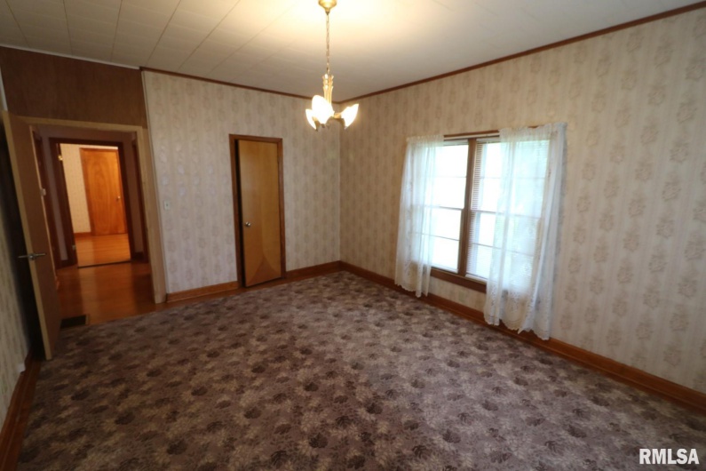 106 Chutt Street, Carterville, Illinois 62918, 2 Bedrooms Bedrooms, 0 ,1 BathroomBathrooms,Residential,For Sale,Chutt,0,RMAEB458851