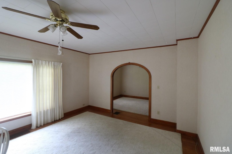 106 Chutt Street, Carterville, Illinois 62918, 2 Bedrooms Bedrooms, 0 ,1 BathroomBathrooms,Residential,For Sale,Chutt,0,RMAEB458851