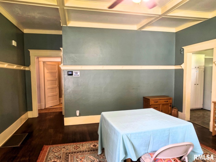 1828 EDITH Street, Murphysboro, Illinois 62966, 4 Bedrooms Bedrooms, 0 ,2 BathroomsBathrooms,Residential,For Sale,EDITH,0,RMAEB458855