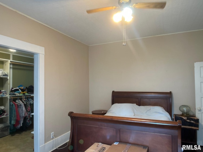 1828 EDITH Street, Murphysboro, Illinois 62966, 4 Bedrooms Bedrooms, 0 ,2 BathroomsBathrooms,Residential,For Sale,EDITH,0,RMAEB458855