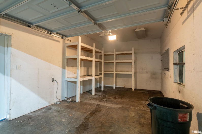 405 PERSHING Street, Energy, Illinois 62933, 0 , 0 ,0,Commercial Sale,For Sale,PERSHING,0,RMAEB458859