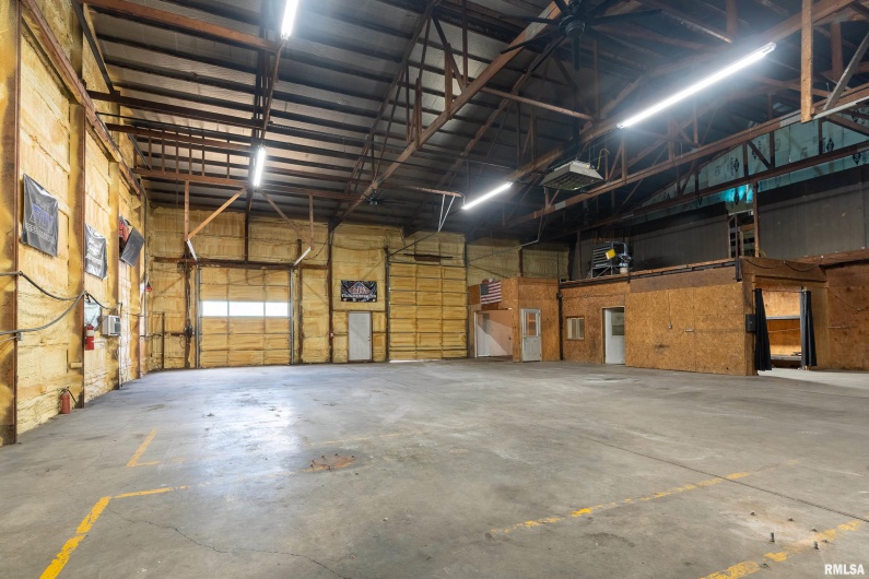 405 PERSHING Street, Energy, Illinois 62933, 0 , 0 ,0,Commercial Sale,For Sale,PERSHING,0,RMAEB458859