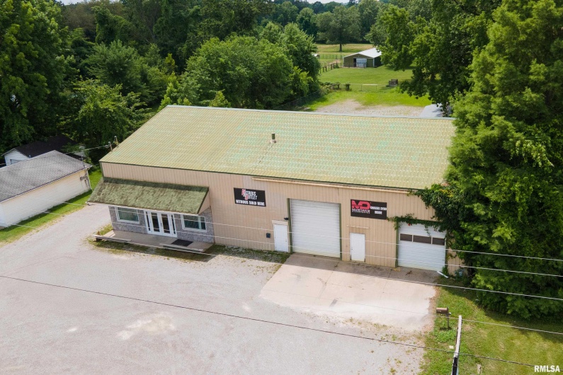 405 PERSHING Street, Energy, Illinois 62933, 0 , 0 ,0,Commercial Sale,For Sale,PERSHING,0,RMAEB458859