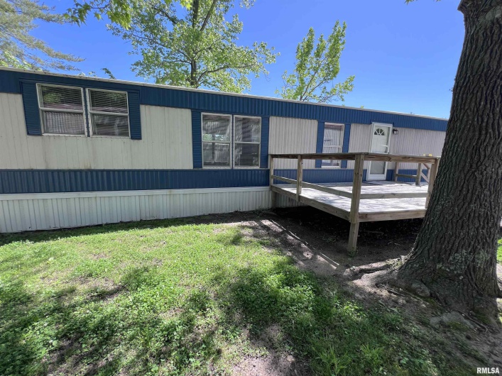 30 Timber Hollow Drive, Carbondale, Illinois 62901, 2 Bedrooms Bedrooms, 0 ,2 BathroomsBathrooms,Manufactured In Park,For Sale,Timber Hollow,0,RMAEB457920