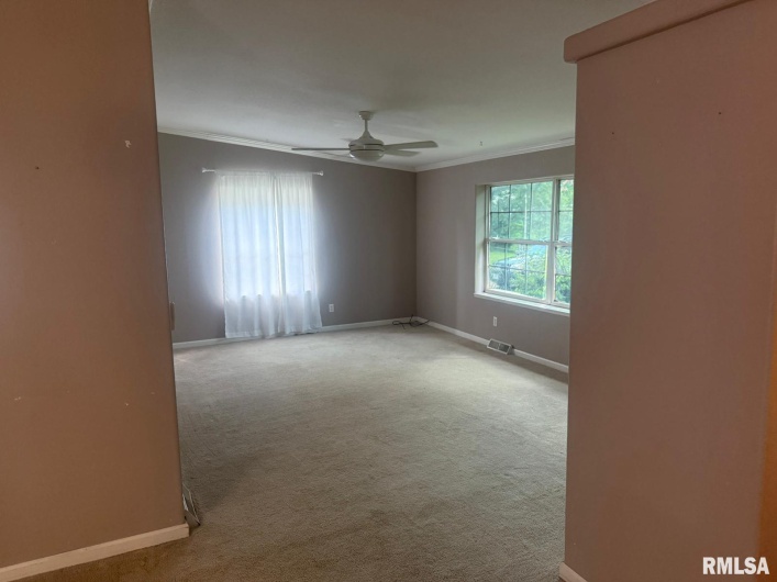 2545 Body Barn Road, Anna, Illinois 62906, 4 Bedrooms Bedrooms, 0 ,2 BathroomsBathrooms,Residential,For Sale,Body Barn,0,RMACA1037877