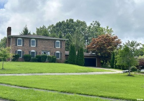 317 Lu Court, Carbondale, Illinois 62901, 4 Bedrooms Bedrooms, 0 ,3 BathroomsBathrooms,Residential,For Sale,Lu,0,RMAEB458892