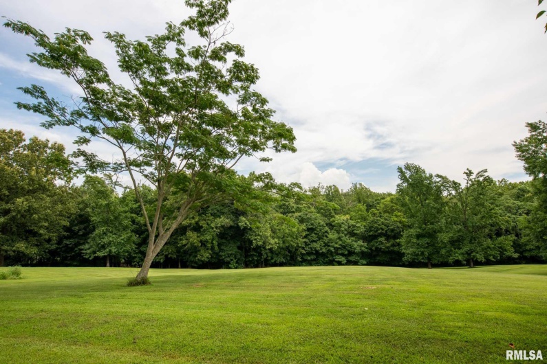 285 Sally Holler Road, Harrisburg, Illinois 62946, 3 Bedrooms Bedrooms, 0 ,2 BathroomsBathrooms,Residential,For Sale,Sally Holler,0,RMAQC4265490
