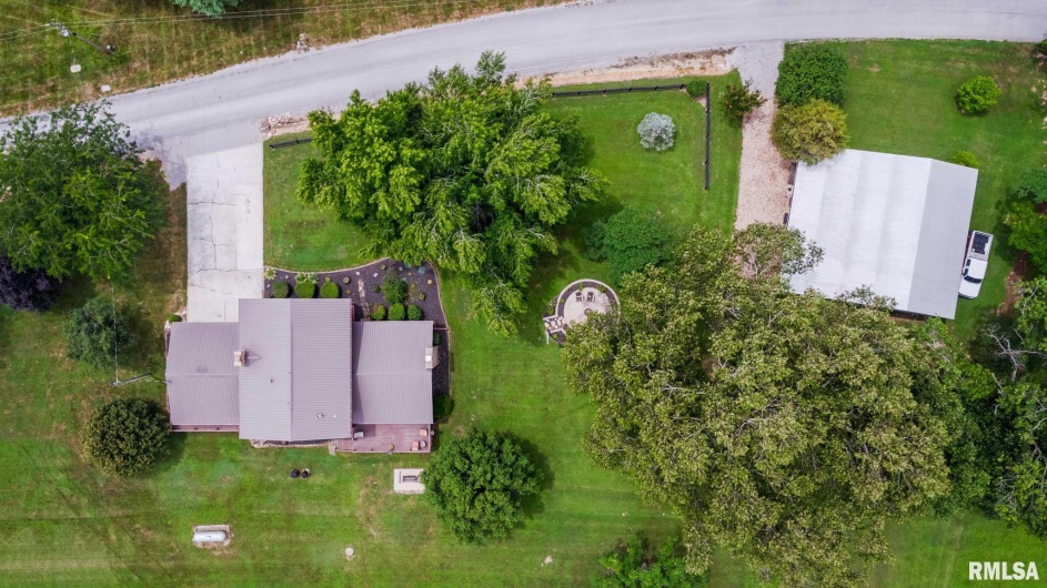285 Sally Holler Road, Harrisburg, Illinois 62946, 3 Bedrooms Bedrooms, 0 ,2 BathroomsBathrooms,Residential,For Sale,Sally Holler,0,RMAQC4265490