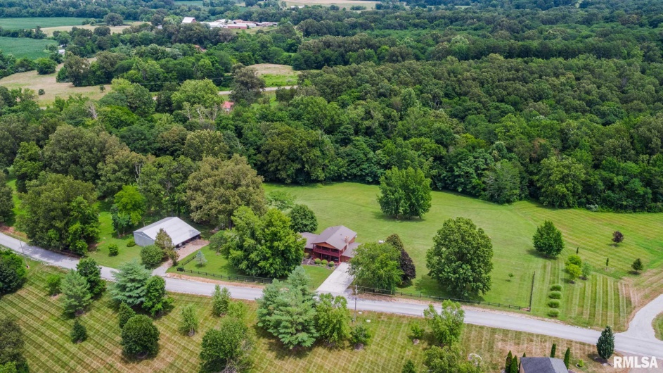 285 Sally Holler Road, Harrisburg, Illinois 62946, 3 Bedrooms Bedrooms, 0 ,2 BathroomsBathrooms,Residential,For Sale,Sally Holler,0,RMAQC4265490