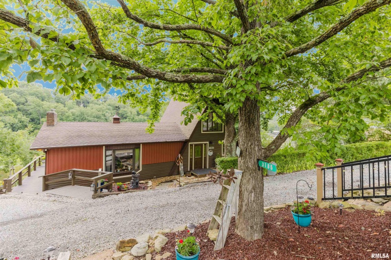 3185 DEER RIDGE Road, Goreville, Illinois 62939, 4 Bedrooms Bedrooms, 0 ,3 BathroomsBathrooms,Residential,For Sale,DEER RIDGE,0,RMAEB458795