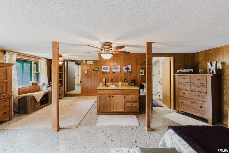 3185 DEER RIDGE Road, Goreville, Illinois 62939, 4 Bedrooms Bedrooms, 0 ,3 BathroomsBathrooms,Residential,For Sale,DEER RIDGE,0,RMAEB458795
