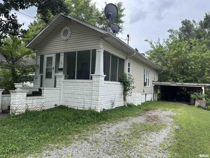 503 PENNSYLVANIA Avenue, Carterville, Illinois 62918, 3 Bedrooms Bedrooms, 0 ,1 BathroomBathrooms,Residential,For Sale,PENNSYLVANIA,0,RMAEB458902